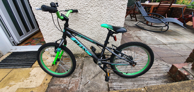 18 inch bike smyths